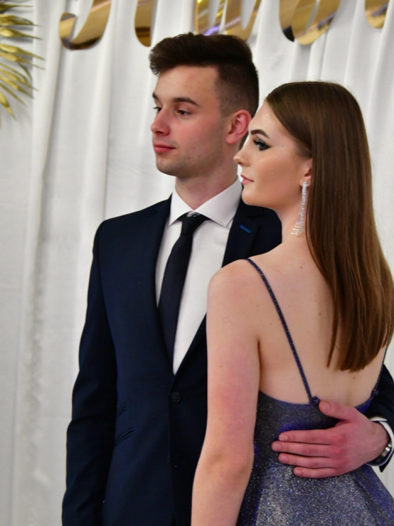 Studniówka uczniów biłgorajskiego Elektryka (FOTO, VIDEO)