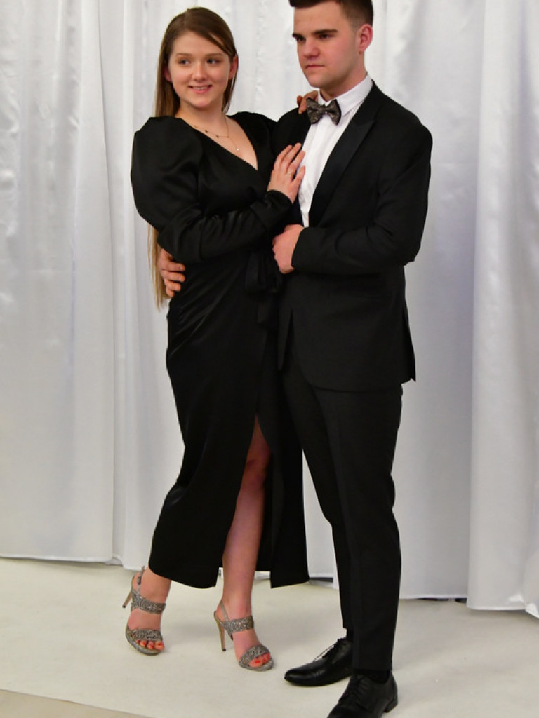 Studniówka uczniów biłgorajskiego Elektryka (FOTO, VIDEO)