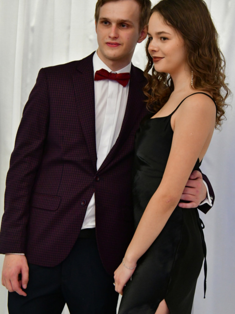 Studniówka uczniów biłgorajskiego Elektryka (FOTO, VIDEO)