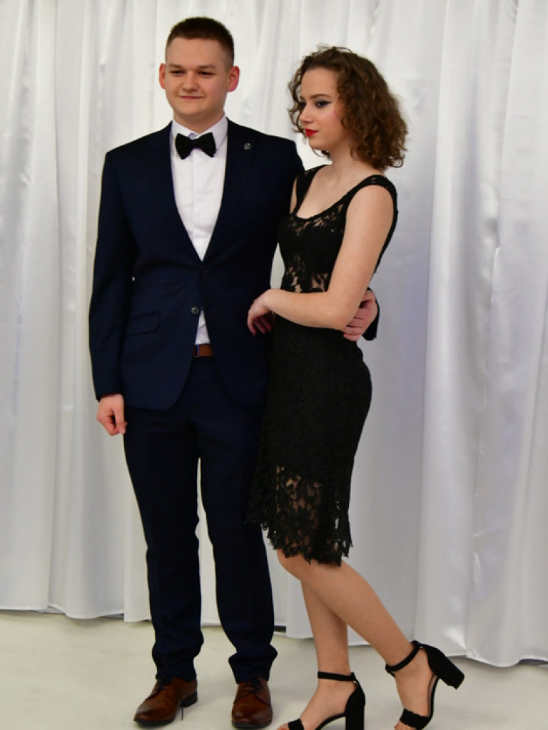 Studniówka uczniów biłgorajskiego Elektryka (FOTO, VIDEO)