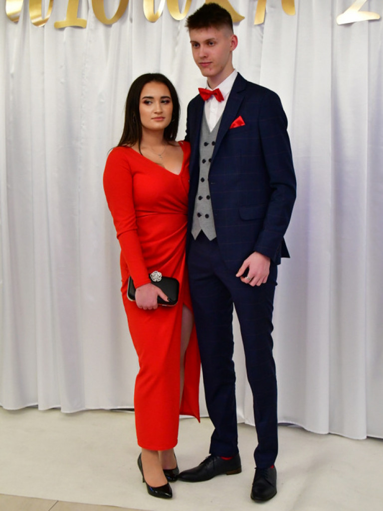 Studniówka uczniów biłgorajskiego Elektryka (FOTO, VIDEO)