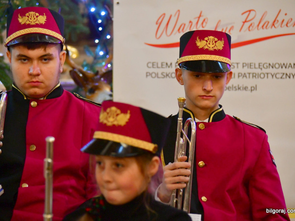 Koncert kolęd w wykonaniu Orkiestry Dętej z Majdanu Sieniawskiego (FOTO)