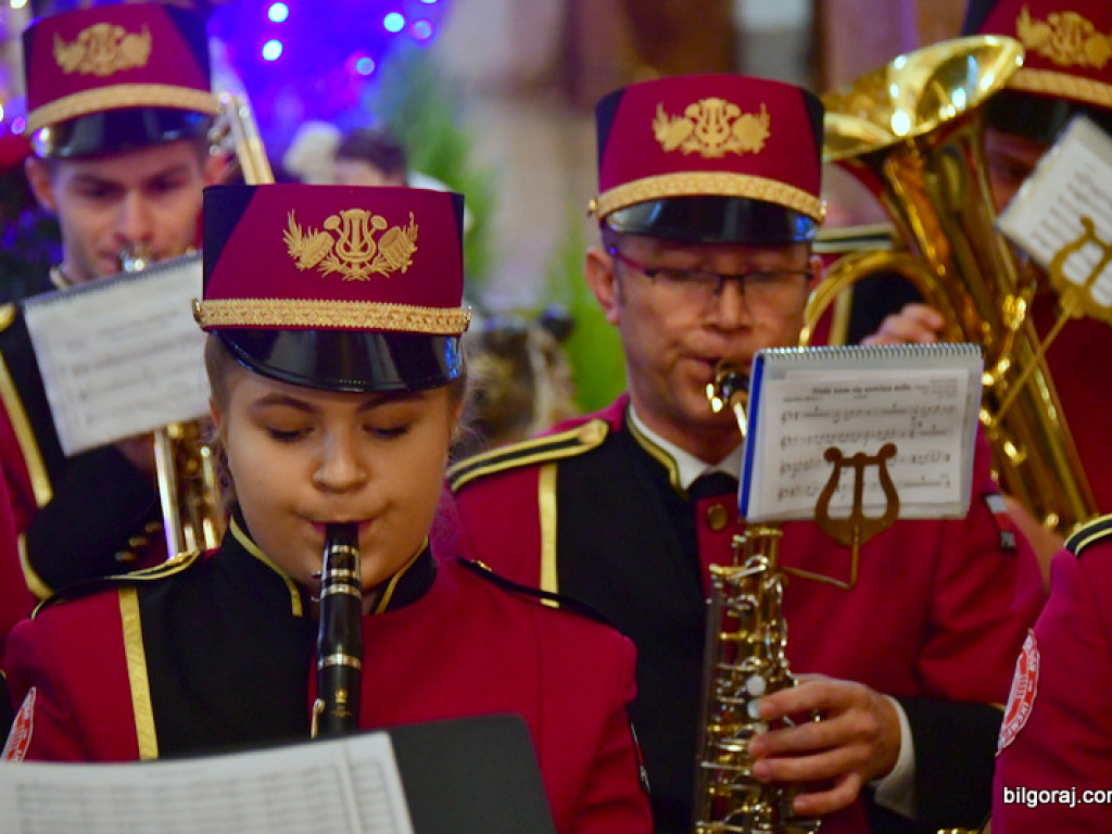 Koncert kolęd w wykonaniu Orkiestry Dętej z Majdanu Sieniawskiego (FOTO)