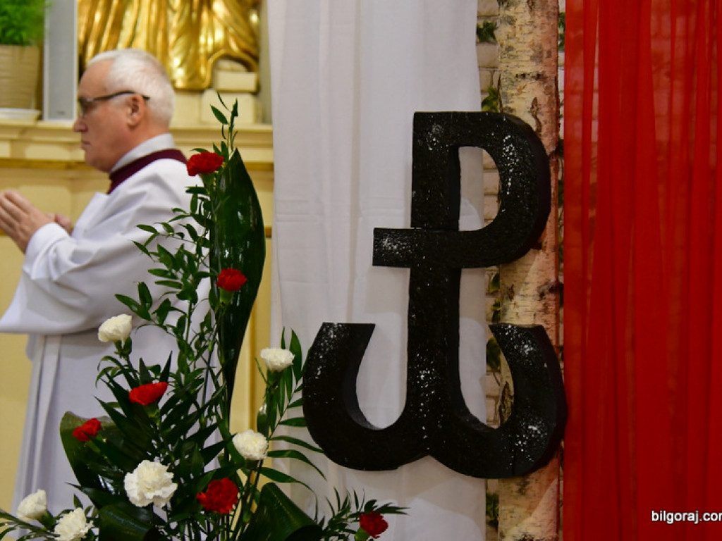 Z miłości do Ojczyzny i z umiłowania wolności. Biłgorajskie obchody 80. rocznicy powstania Armii Krajowej (FOTO)