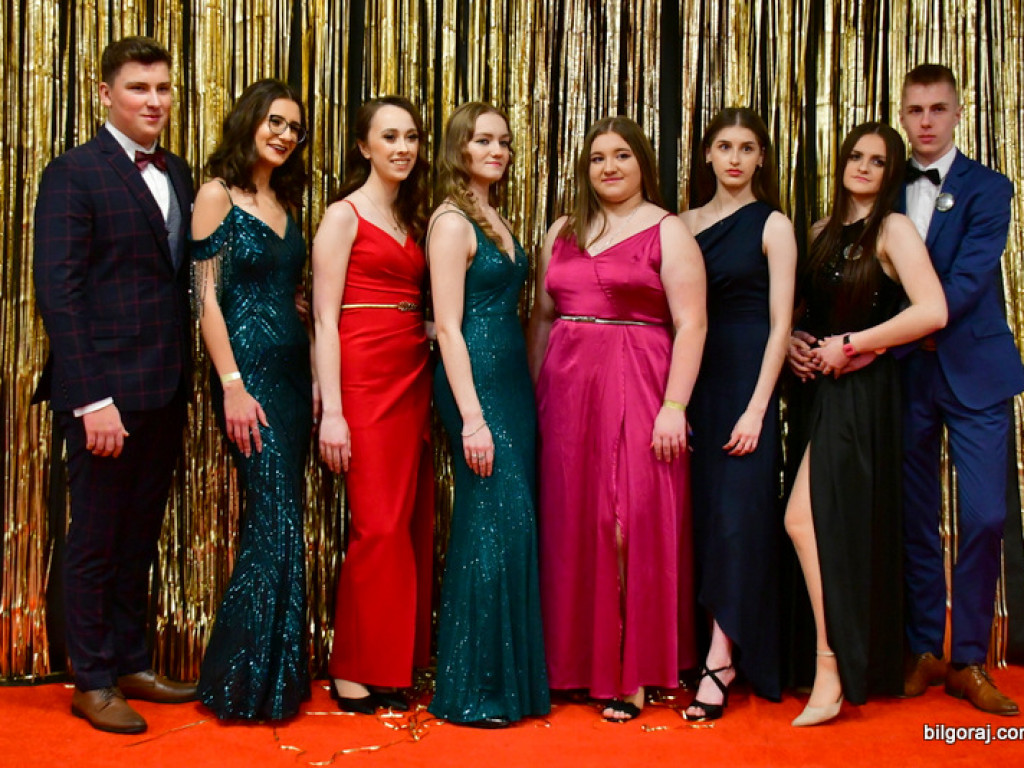 Bal maturalny uczniów biłgorajskiego ONZ-tu (FOTO, VIDEO)