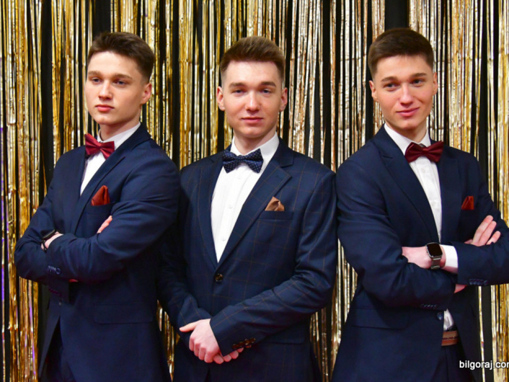 Bal maturalny uczniów biłgorajskiego ONZ-tu (FOTO, VIDEO)