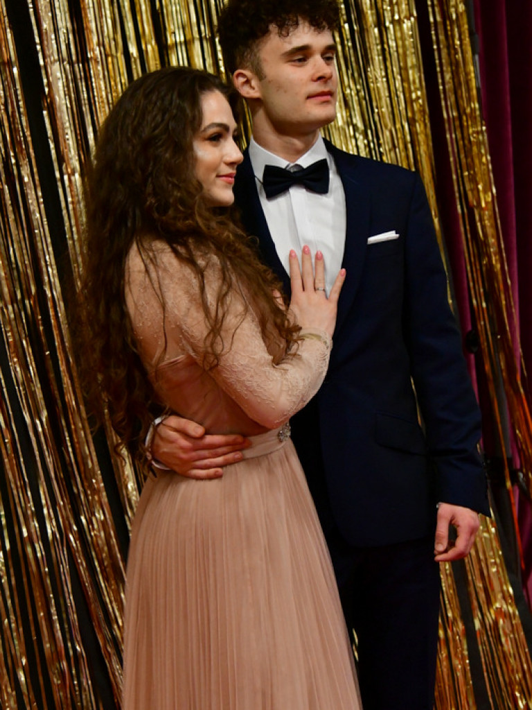 Bal maturalny uczniów biłgorajskiego ONZ-tu (FOTO, VIDEO)