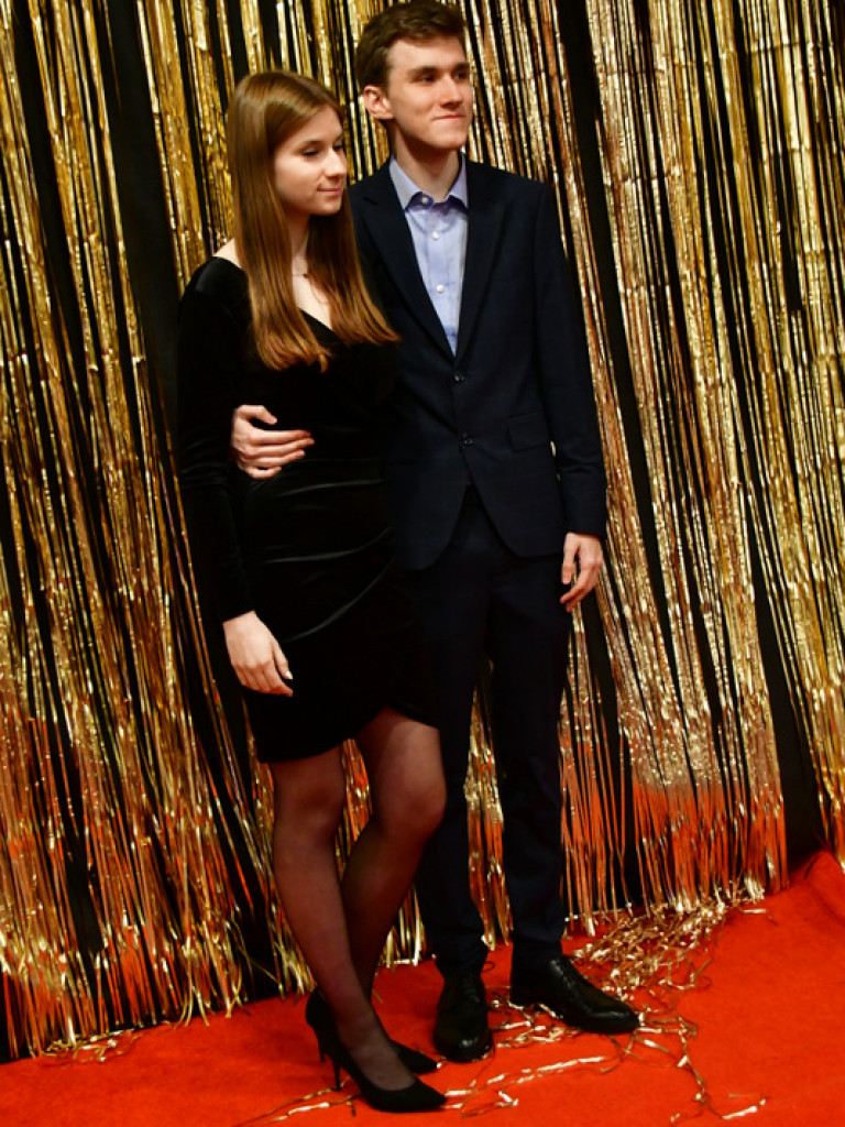 Bal maturalny uczniów biłgorajskiego ONZ-tu (FOTO, VIDEO)