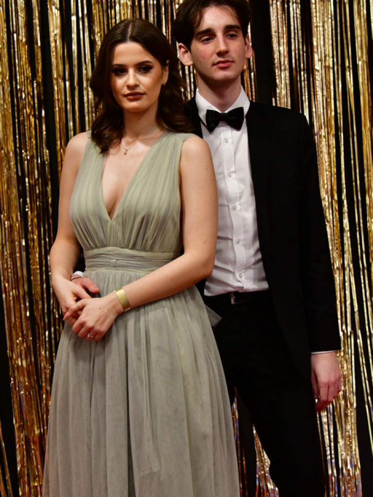 Bal maturalny uczniów biłgorajskiego ONZ-tu (FOTO, VIDEO)