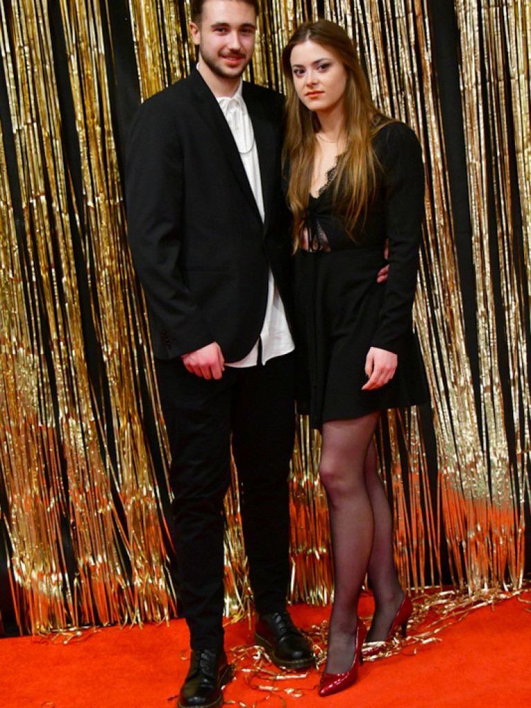 Bal maturalny uczniów biłgorajskiego ONZ-tu (FOTO, VIDEO)