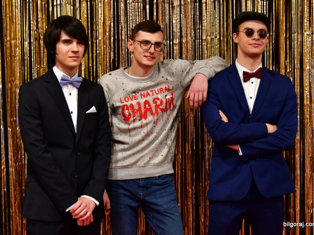 Bal maturalny uczniów biłgorajskiego ONZ-tu (FOTO, VIDEO)