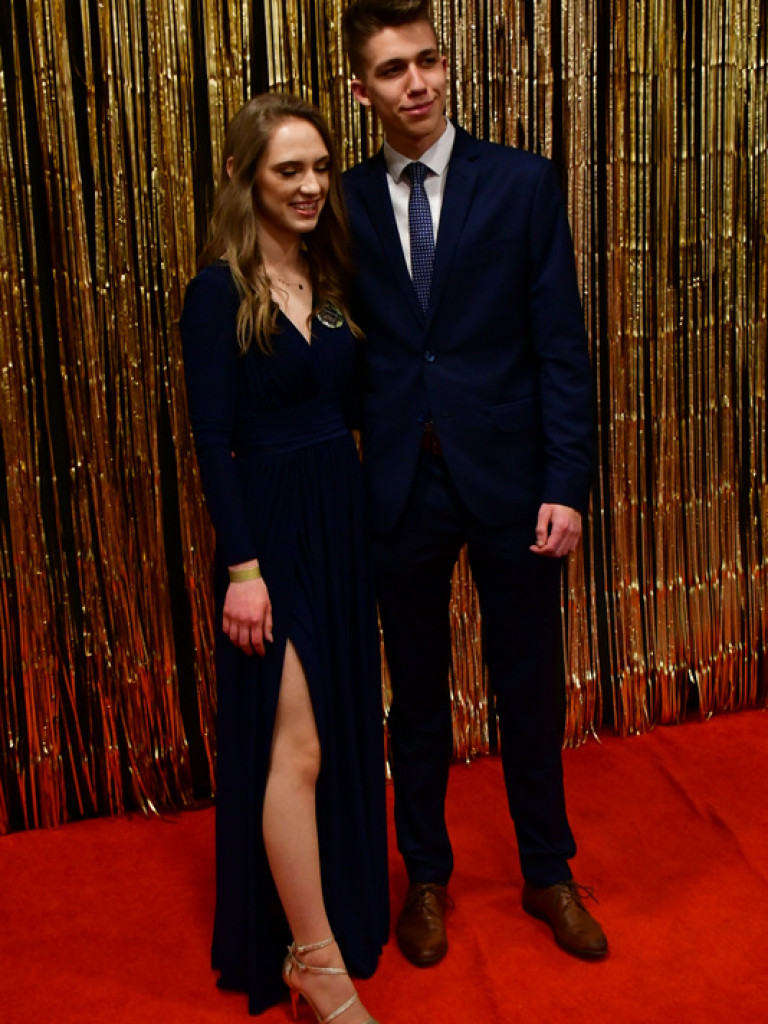 Bal maturalny uczniów biłgorajskiego ONZ-tu (FOTO, VIDEO)