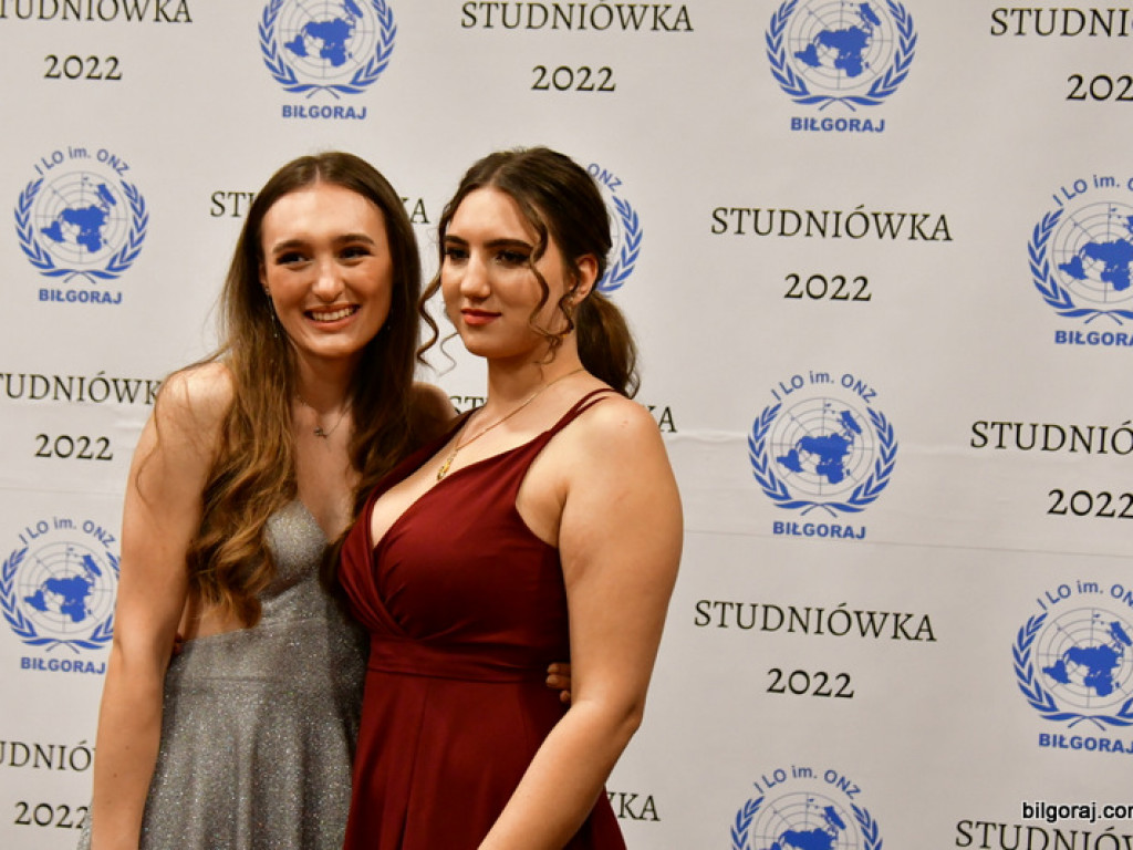 Bal maturalny uczniów biłgorajskiego ONZ-tu (FOTO, VIDEO)