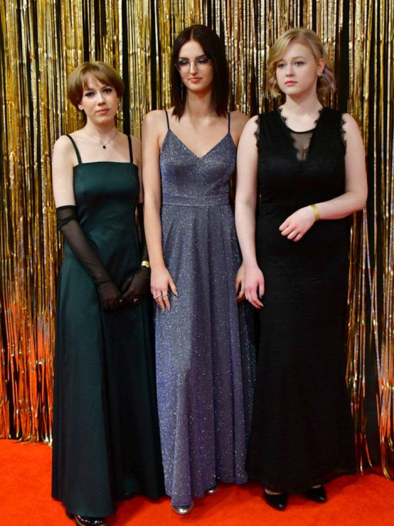 Bal maturalny uczniów biłgorajskiego ONZ-tu (FOTO, VIDEO)