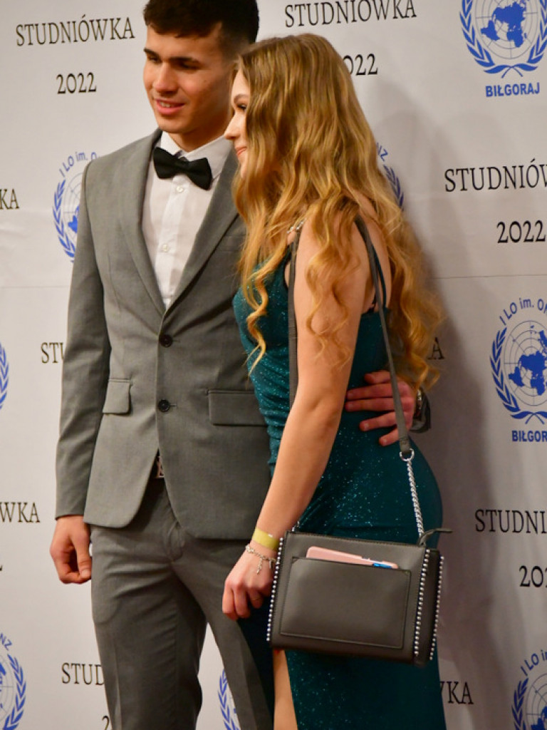 Bal maturalny uczniów biłgorajskiego ONZ-tu (FOTO, VIDEO)