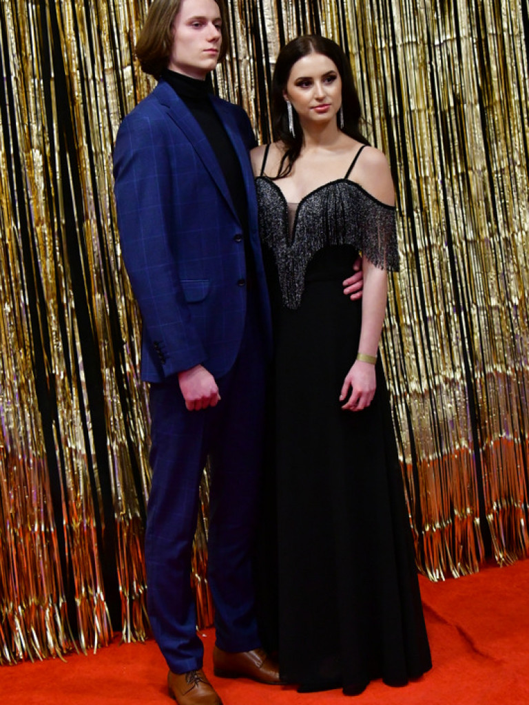 Bal maturalny uczniów biłgorajskiego ONZ-tu (FOTO, VIDEO)