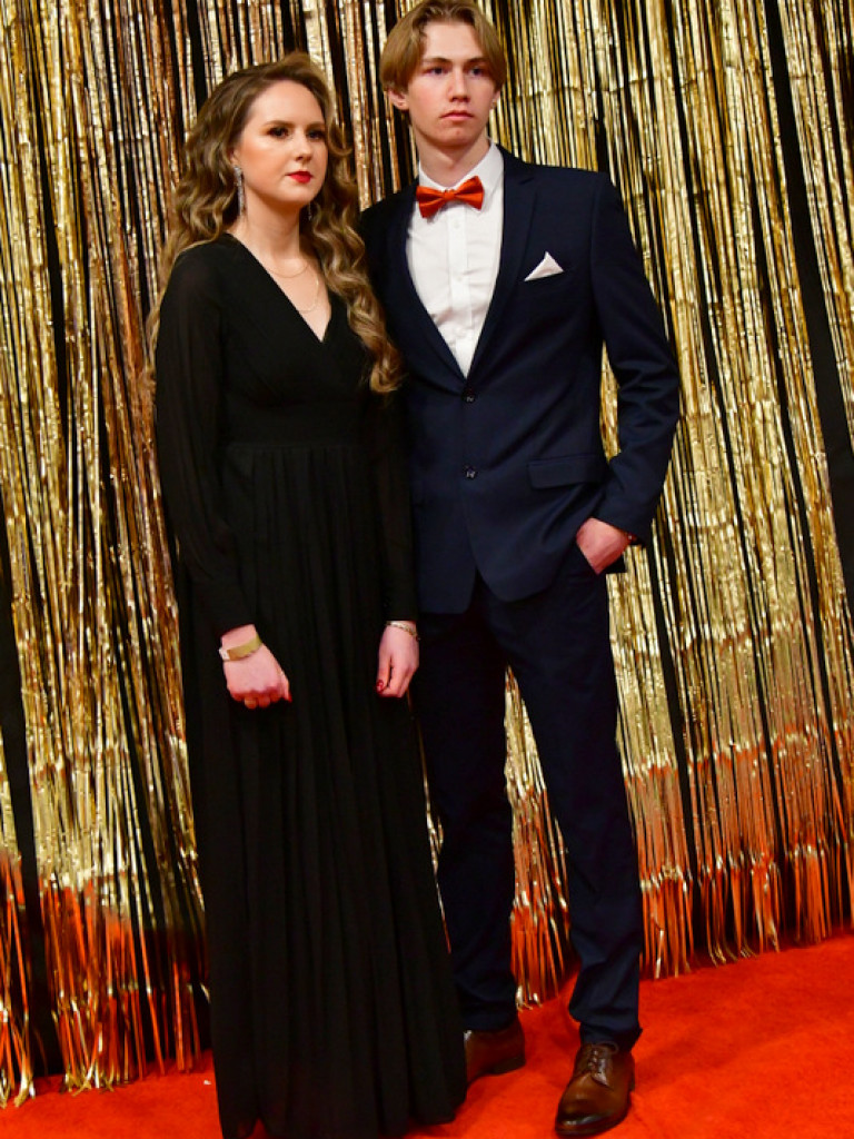 Bal maturalny uczniów biłgorajskiego ONZ-tu (FOTO, VIDEO)