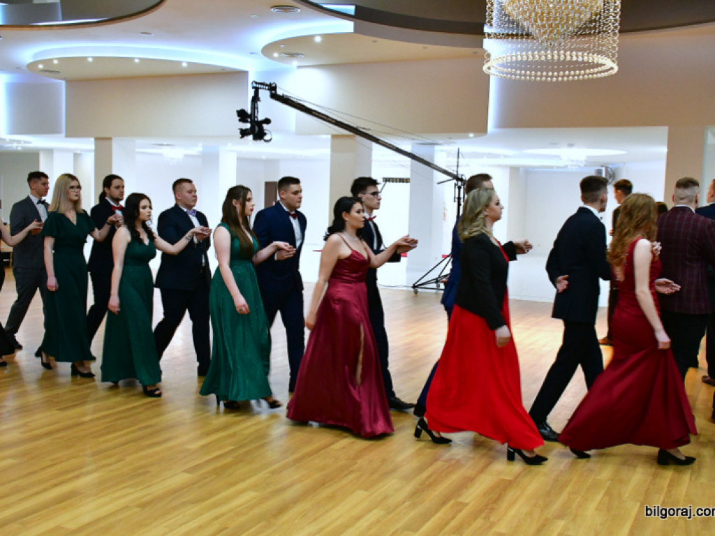 Studniówka uczniów ZSZiO (FOTO, VIDEO)