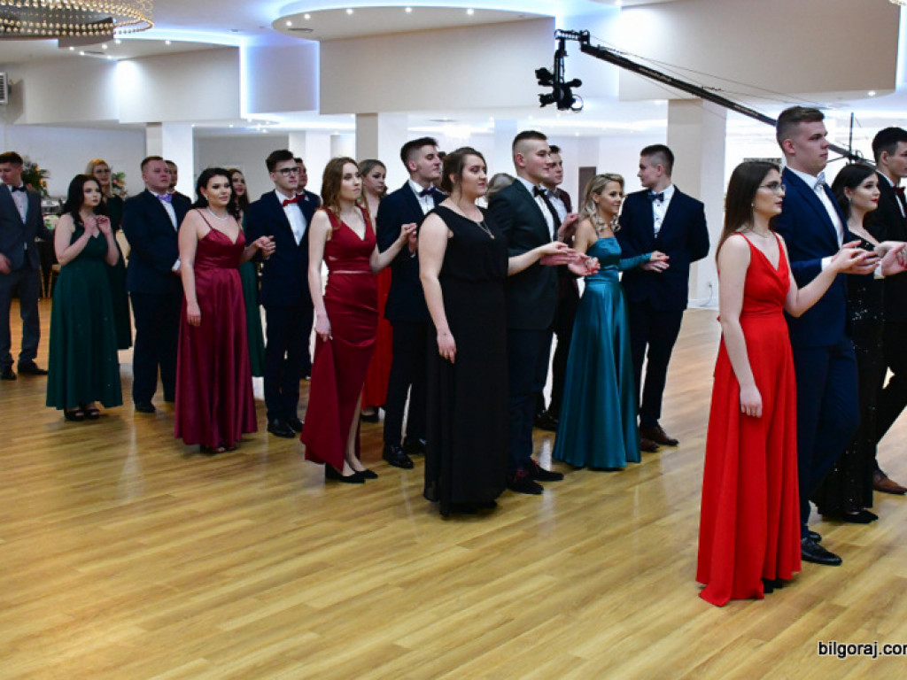 Studniówka uczniów ZSZiO (FOTO, VIDEO)