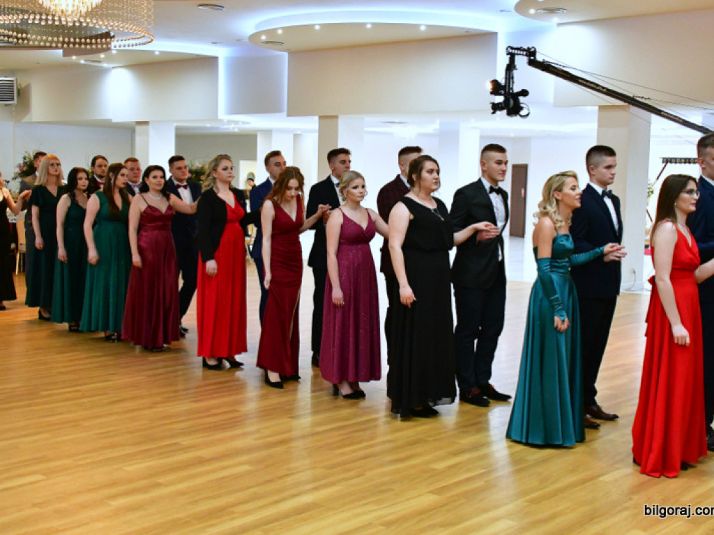 Studniówka uczniów ZSZiO (FOTO, VIDEO)