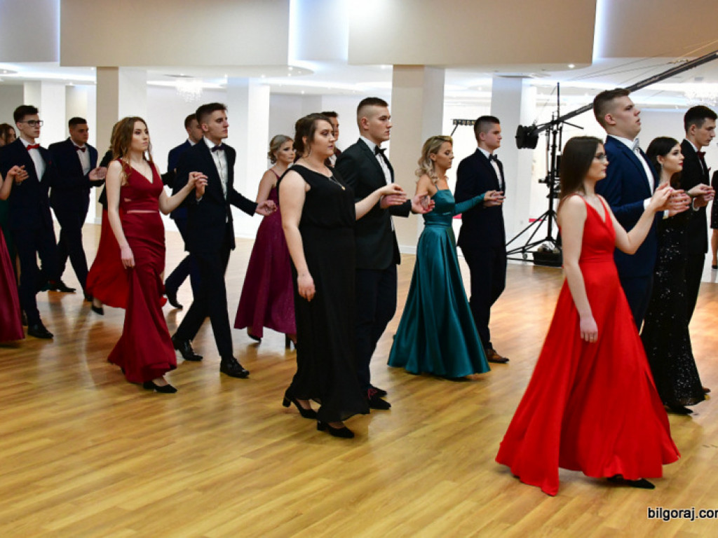 Studniówka uczniów ZSZiO (FOTO, VIDEO)