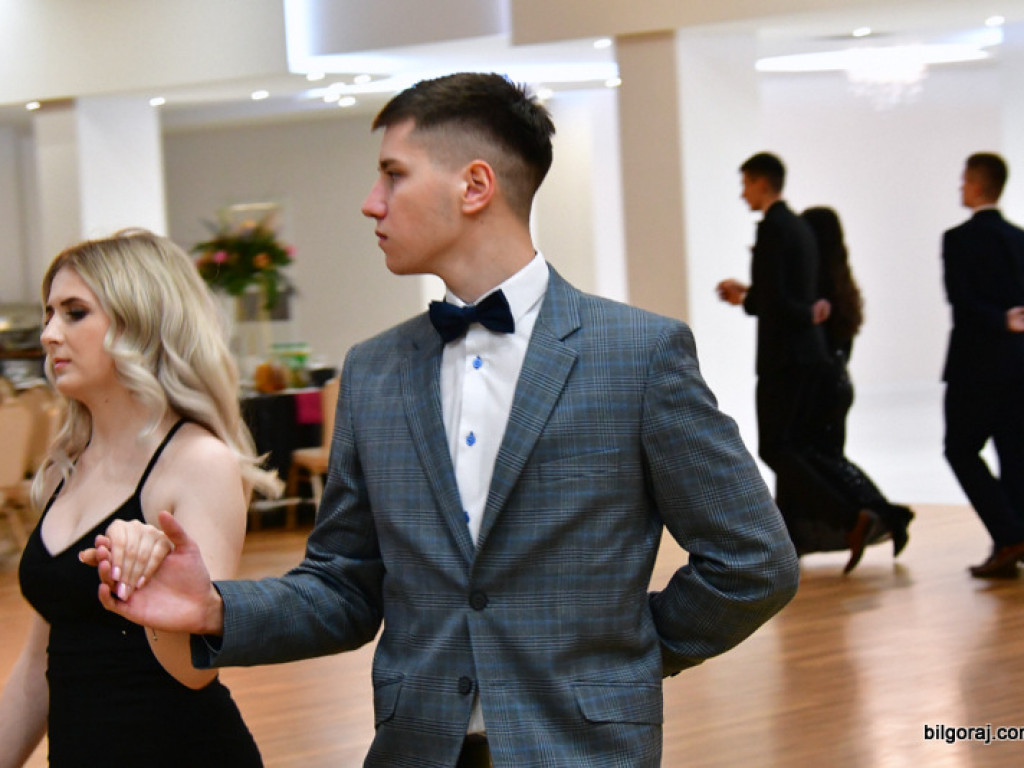 Studniówka uczniów ZSZiO (FOTO, VIDEO)