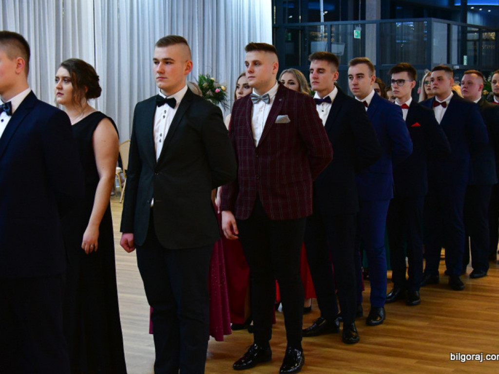 Studniówka uczniów ZSZiO (FOTO, VIDEO)