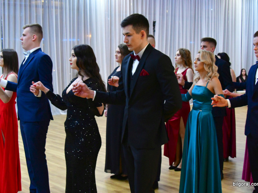 Studniówka uczniów ZSZiO (FOTO, VIDEO)