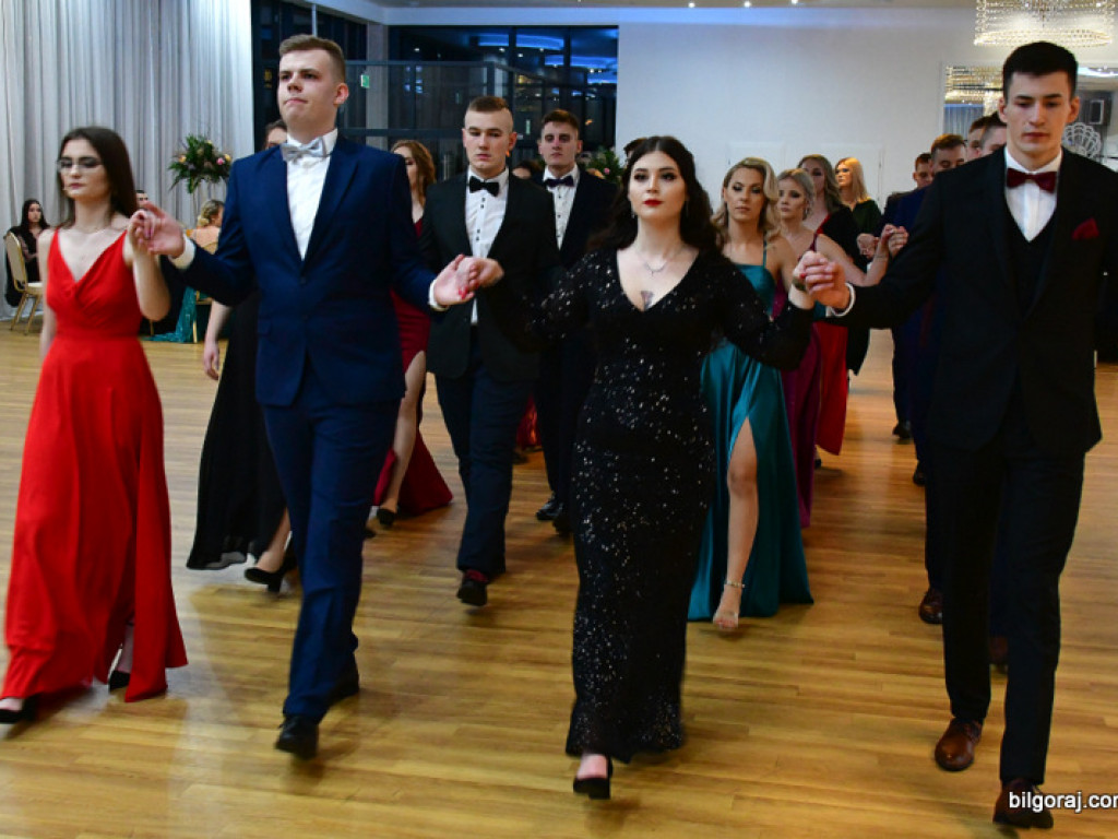 Studniówka uczniów ZSZiO (FOTO, VIDEO)