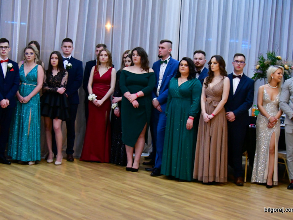 Studniówka uczniów ZSZiO (FOTO, VIDEO)