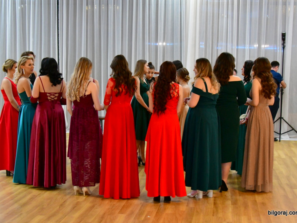 Studniówka uczniów ZSZiO (FOTO, VIDEO)