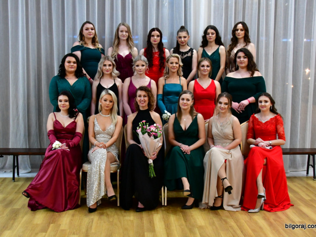 Studniówka uczniów ZSZiO (FOTO, VIDEO)