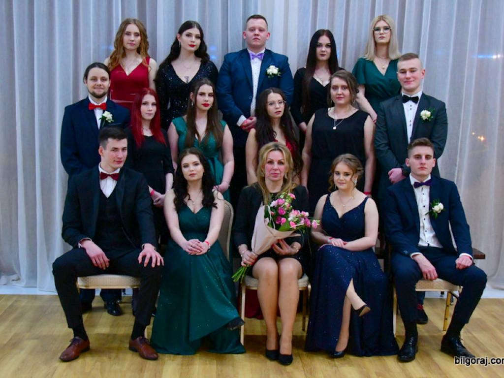 Studniówka uczniów ZSZiO (FOTO, VIDEO)