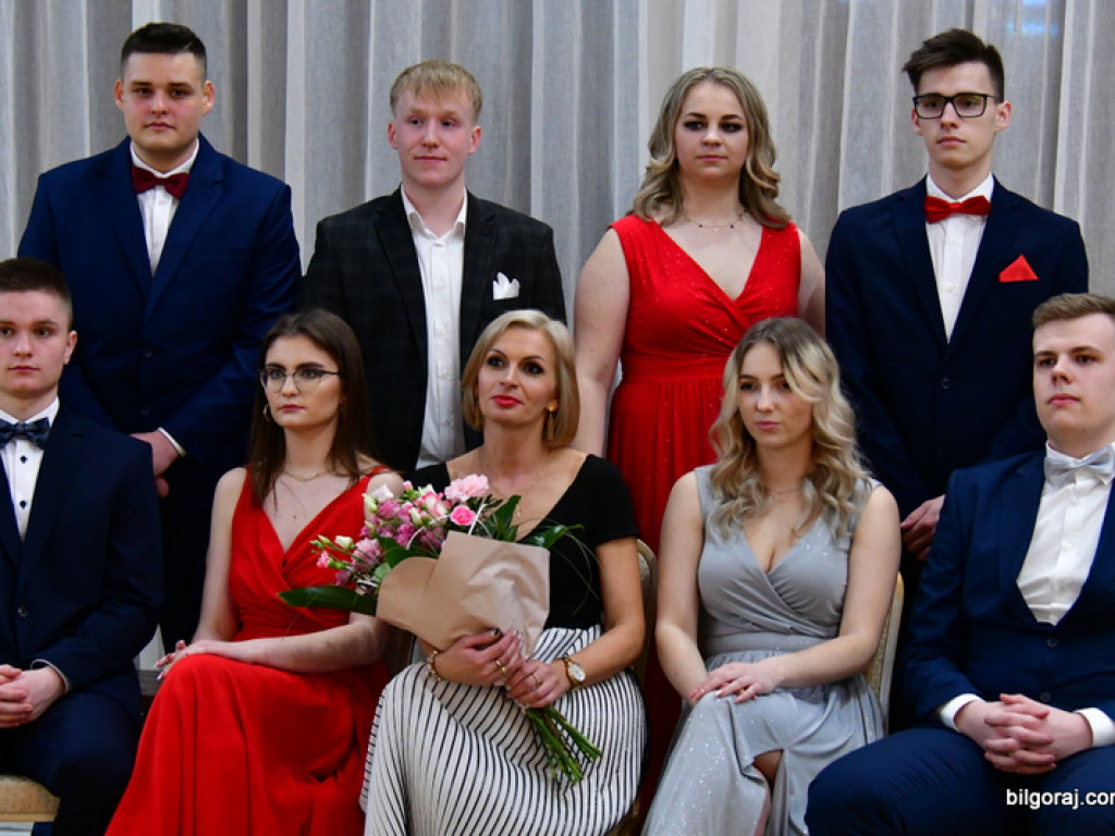 Studniówka uczniów ZSZiO (FOTO, VIDEO)