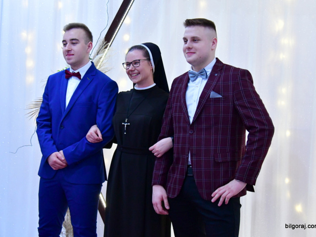 Studniówka uczniów ZSZiO (FOTO, VIDEO)