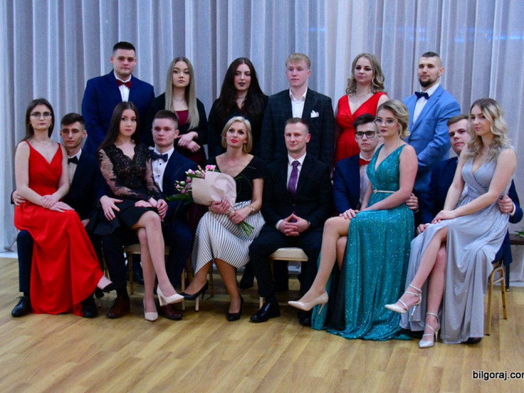 Studniówka uczniów ZSZiO (FOTO, VIDEO)