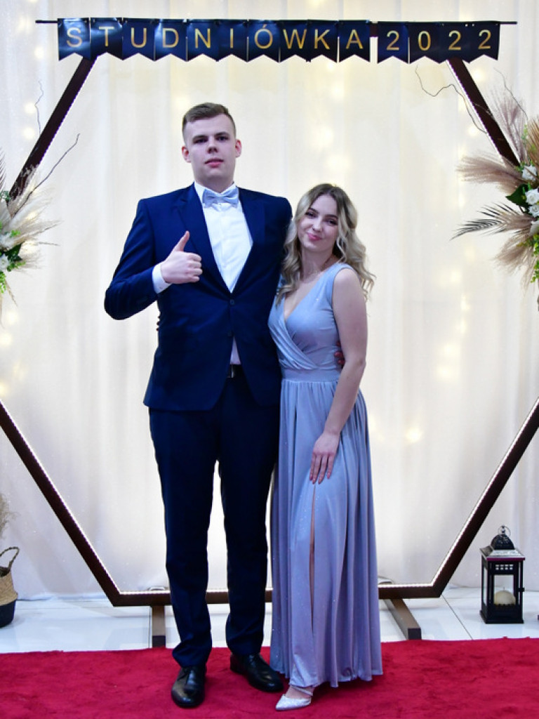 Studniówka uczniów ZSZiO (FOTO, VIDEO)