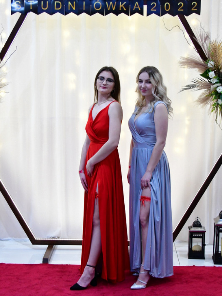 Studniówka uczniów ZSZiO (FOTO, VIDEO)