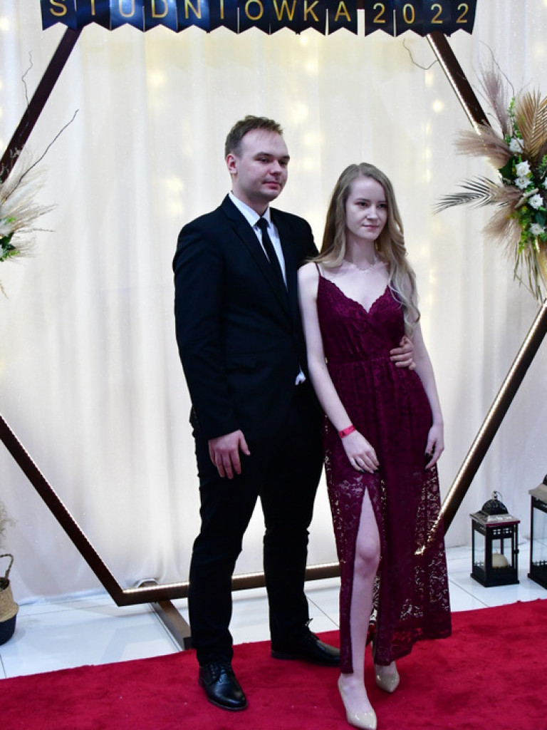 Studniówka uczniów ZSZiO (FOTO, VIDEO)