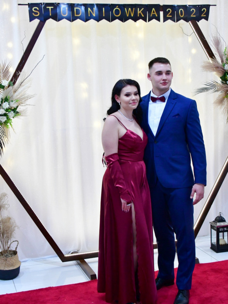 Studniówka uczniów ZSZiO (FOTO, VIDEO)