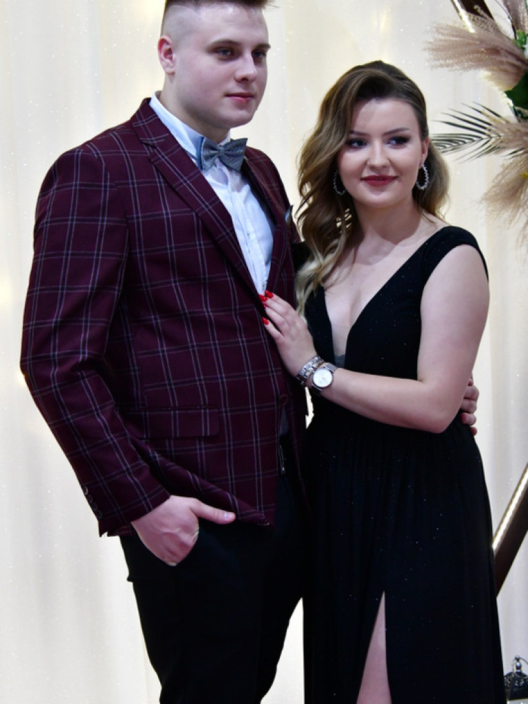 Studniówka uczniów ZSZiO (FOTO, VIDEO)