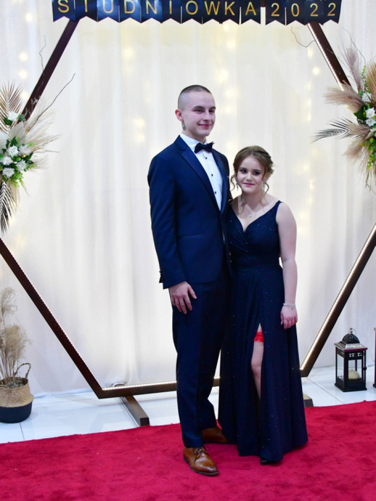 Studniówka uczniów ZSZiO (FOTO, VIDEO)