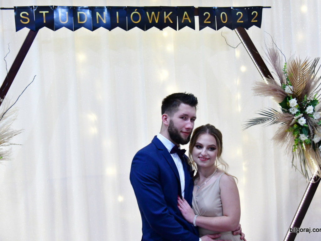 Studniówka uczniów ZSZiO (FOTO, VIDEO)