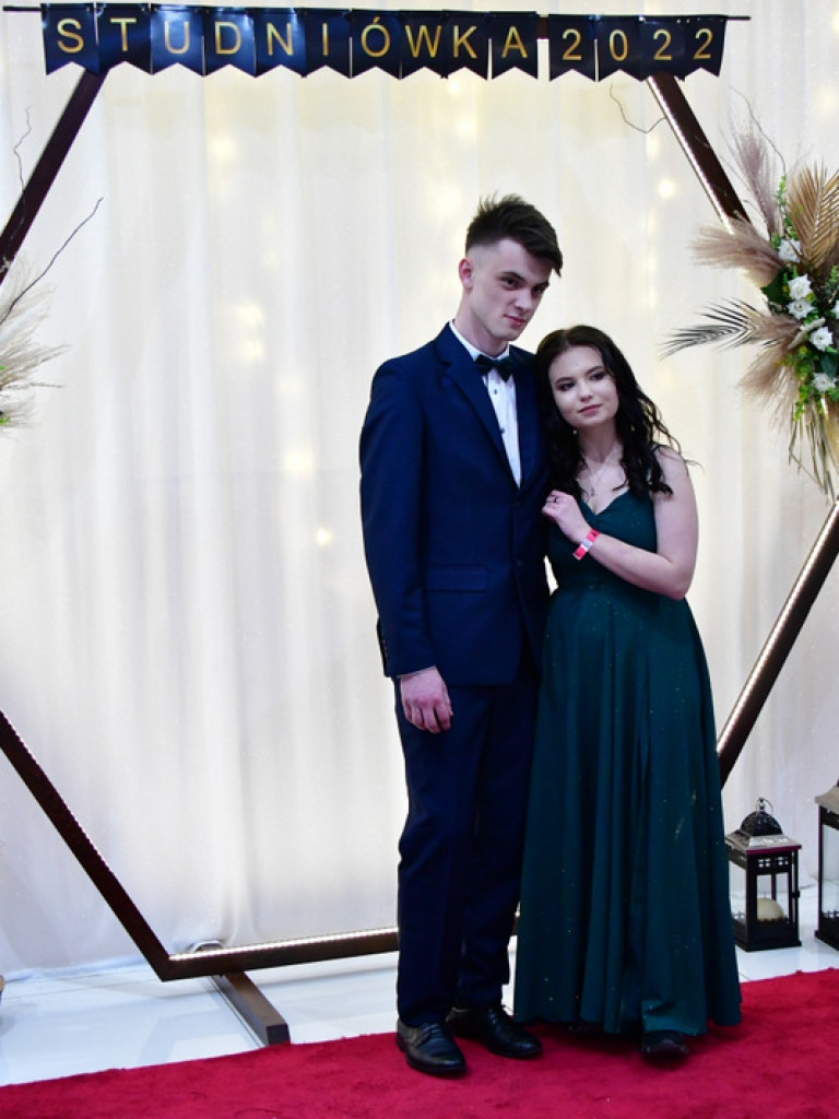 Studniówka uczniów ZSZiO (FOTO, VIDEO)