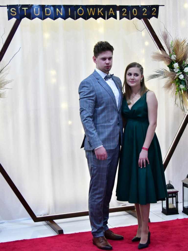 Studniówka uczniów ZSZiO (FOTO, VIDEO)