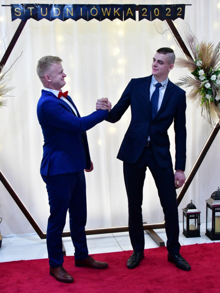 Studniówka uczniów ZSZiO (FOTO, VIDEO)