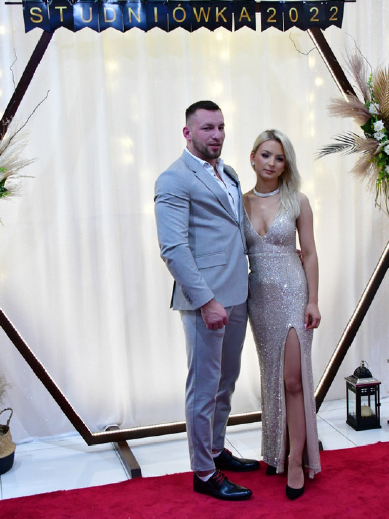 Studniówka uczniów ZSZiO (FOTO, VIDEO)