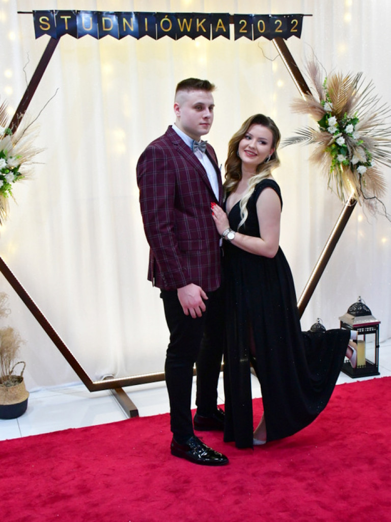 Studniówka uczniów ZSZiO (FOTO, VIDEO)