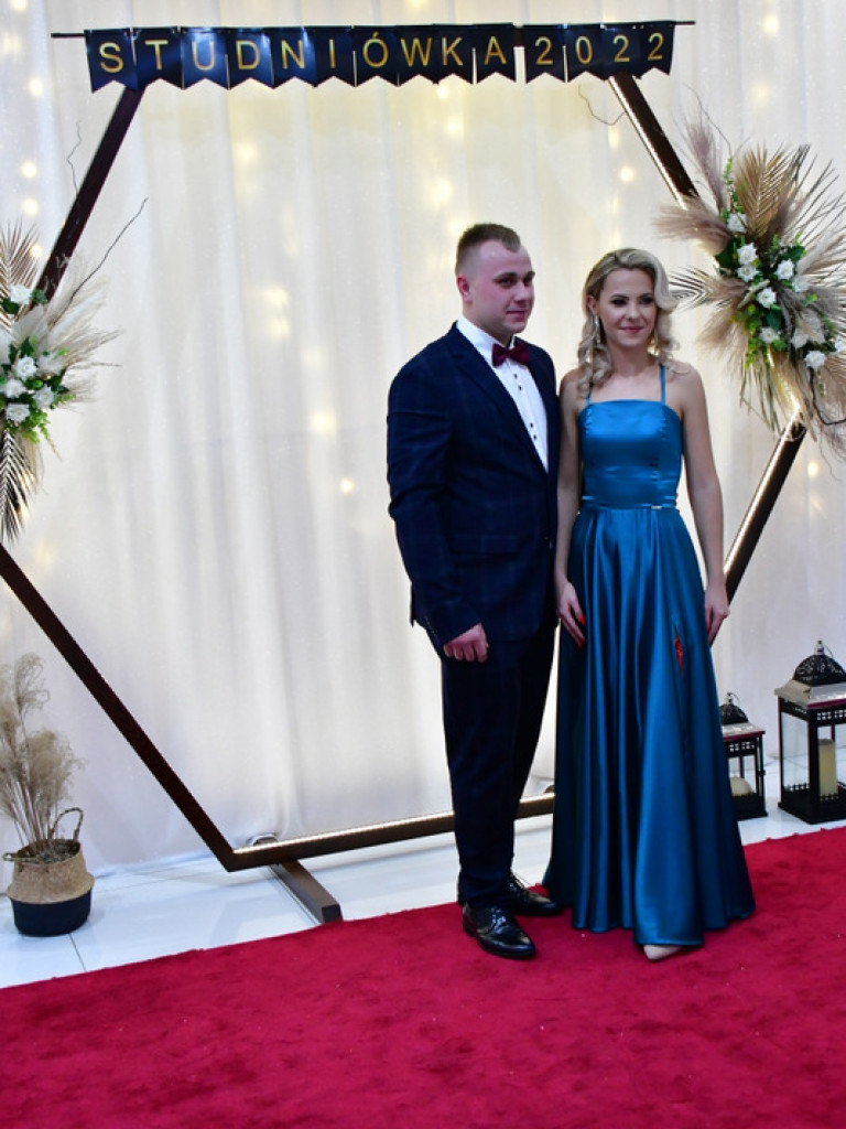 Studniówka uczniów ZSZiO (FOTO, VIDEO)