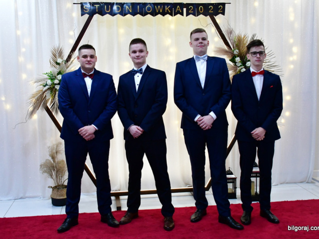 Studniówka uczniów ZSZiO (FOTO, VIDEO)